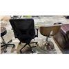 Image 5 : CHROME BASE MODERN ADJUSTABLE BAR STOOL & MESH BACK ROLLING OFFICE CHAIR