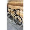 Image 2 : GIANT ESCAPE 18 SPEED BIKE