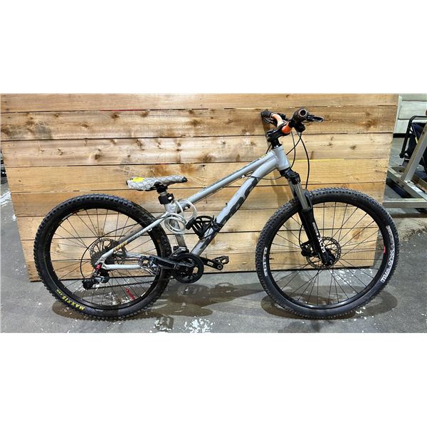 KONA SHRED 18 SPEED BIKE