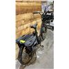 Image 3 : *TESTED WORKING* UNKNOWN MAKE E-BIKE WITH BATTERY (NO CHARGER, BRAKE ISSUES, CHAIN DETACHED, SEAT