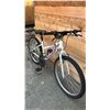 Image 2 : SUPERCYCLE SC1800 24 18 SPEED BIKE