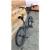 Image 3 : MONGOOSE BMX BIKE WITH FRONT & REAR PEGS