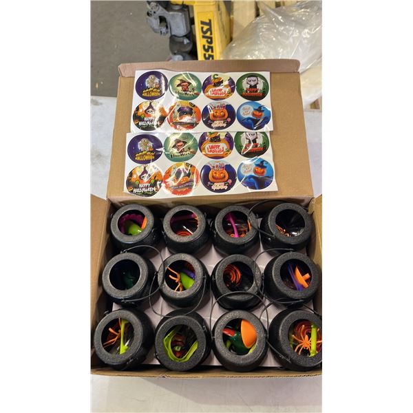 CASE OF HALLOWEEN TRICK OR TREAT DECOR