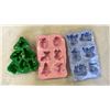 Image 2 : CASE OF CHRISTMAS SILICONE MOLDS