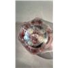 Image 3 : VINTAGE CHALET GLASS PINK TO CLEAR HANDKERCHIEF VASE