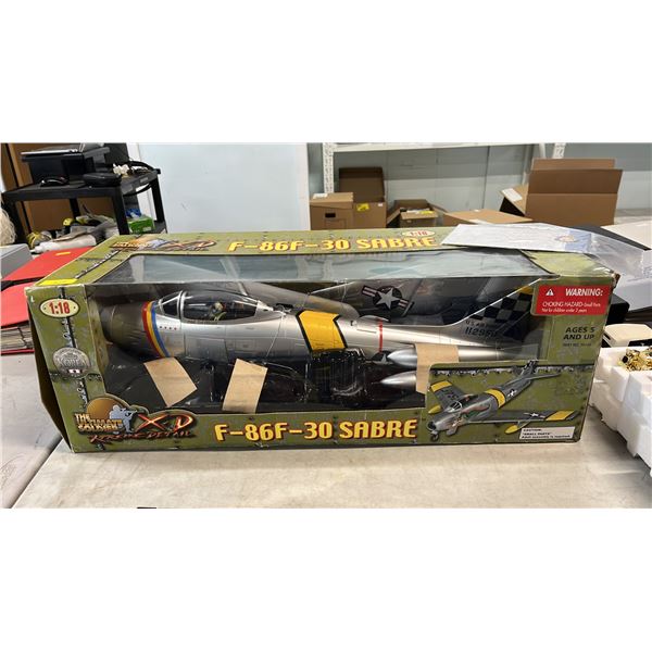 THE ULTIMATED SOLDIER XD 1:18 SCALE MODEL F-86F-30 SABRE AIRPLANE
