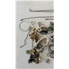 Image 2 : ASSORTED FASHION JEWELRY