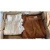 Image 2 : 4 PAIRS LADIES CASUAL PANTS. BANANA REPUBLIC X 2, PINK MARTINI SIZE XS. UNKNOWN BRAND. SIZE M