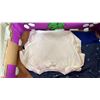 Image 3 : 7 LADIES CASUAL TOPS. VARIOUS BRANDS/STYLES.  SIZE M X 6, L X 1