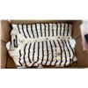 Image 8 : 8 LADIES CASUAL TOPS. VARIOUS BRANDS/STYLES.  SIZE S X 6, XS X 2