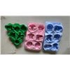 Image 3 : 2 CASES OF CHRISTMAS SILICONE MOLDS