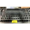 Image 3 : 5-TIER RESIN SHELVING UNIT