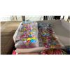 Image 4 : CASE OF VALENTINE'S DAY PARTY FAVORS