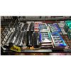 Image 1 : ASSORTED MAGNETIC EYELASH KITS & MAKEUP BRUSH KITS