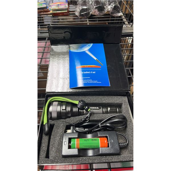 REMOTE SUPER BRIGHTNESS FLASHLIGHT