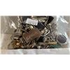 Image 3 : BAG OF ASSORTED FASHION JEWELRY