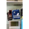 Image 4 : D-LINK CAMERA, CHINESE TO ENGLISH DIGITAL DICTIONARY, VINTAGE NOKIA CELL PHONE, WALLET & MORE