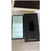 Image 3 : *NEW IN BOX* SAMSUNG GALAXY S23 ULTRA CELL PHONE *SCREEN COVERED IN PIXEL ARTIFACTS*