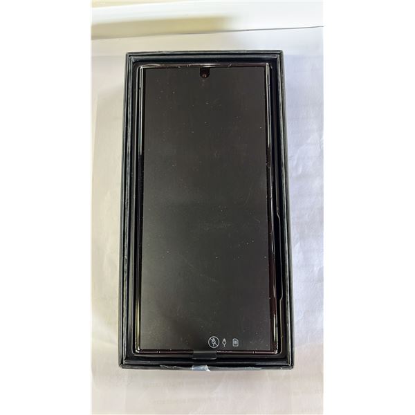 *NEW IN BOX* SAMSUNG GALAXY S23 ULTRA CELL PHONE