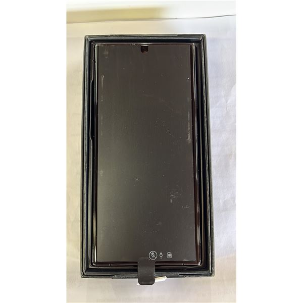 *NEW IN BOX* SAMSUNG GALAXY S23 ULTRA CELL PHONE
