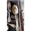 Image 2 : NORTHUMBRIA STERLING SILVER CUTLERY SET WITH CASE