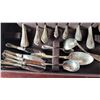 Image 3 : NORTHUMBRIA STERLING SILVER CUTLERY SET WITH CASE