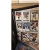 Image 2 : BOX OF ASSORTED HOCKEY TRADING CARDS