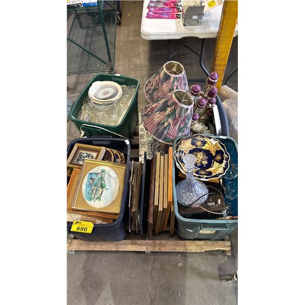 PALLET OF ASSORTED HOUSEHOLD GOODS: LAMPS, WALL ART, GLASSWARE & MORE
