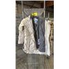 Image 1 : COLUMBIA SPORTSWEAR COMPANY SIZE M DOWN/FEATHER FILLED COAT