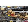 Image 2 : SHELF OF ASSORTED WOOD BOOKENDS, HERON CARVING, CERAMIC SEAGULLS & MORE