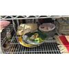 Image 2 : SHELF OF ASSORTED PUZZLES, COLLECTOR PLATES, TABLE RUNNER & MORE