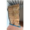 Image 2 : PALLET OF CHAIRS WITH METAL LEGS & BACKS