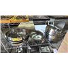 Image 1 : SHELF OF ASSORTED COOKWARE