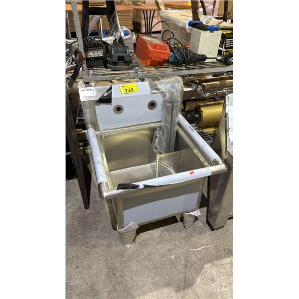 PATRIOT COMMERCIAL STAINLESS STEEL SINK