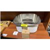Image 1 : STAINLESS STEEL SINK