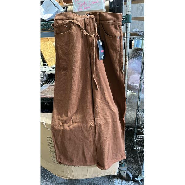 *NEW WITH TAGS* (2) PAIRS OF LEVI'S XL STRAIGHT MID RISE LINEN PANTS: SIZE 27/31