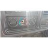 Image 15 : 2006 GMC SIERRA, 2DR FLAT DECK, WHITE, VIN 1GDJC34296E125076,