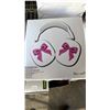 Image 3 : *NEW IN BOX* (5) P9 PINK & WHITE WIRELESS BLUETOOTH HEADPHONES