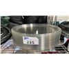 Image 4 : (2) PACCAR HE2354 AIRGLIDE HOSES & A STACK OF PLASTIC 18" DIAMETER TRAYS