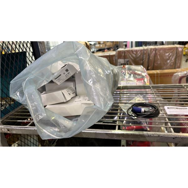 BAG OF PANASONIC CY-100 SERIES CYLINDRICAL PHOTOELECTRIC SENSORS