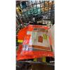 Image 2 : SHELF OF REFLECTIVE VESTS, TOOLBOX & CONTENTS, VASE & MORE