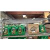 Image 1 : SHELF OF QUAKER STATE SAE 5W-30 SYNTHETIC OIL: 5L JUGS