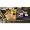 Image 2 : MAYFAIR FLEXMASTER LIGHTS, CANADA SPRINGS DEMINERALIZED WATER & BOX OF FLOOD LIGHTS