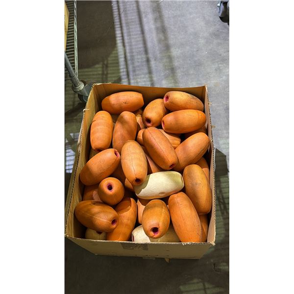BOX OF ROPE FLOATS