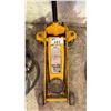 Image 2 : WILMAR 2.5 TON HYDRAULIC FLOOR JACK
