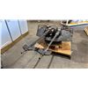 Image 4 : LARGE MOUNTED DOUBLE BARREL MACHINE GUN PROP