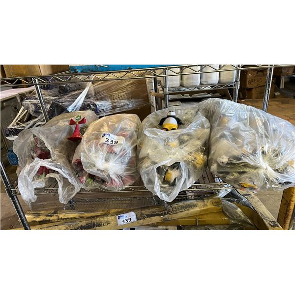 (4) BAGS OF *NEW* BURGER KING KUNG FU PANDA 4 FIGURINES