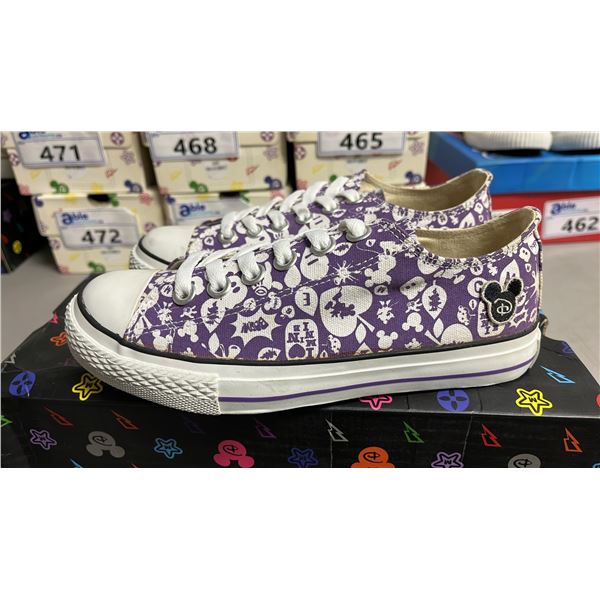 DISNEY "IT'S MICKEY" PURPLE CANVAS RUNNING SHOES: SIZE 36