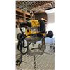 Image 2 : DEWALT DW6182 PLUNGE ROUTER