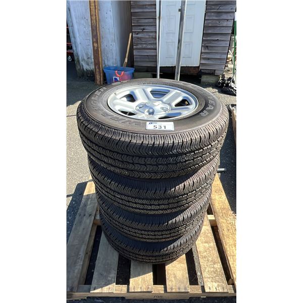 SET OF 4 GOODYEAR WRANGLER ST P225/75R16 105S TIRES MOUNTED ON 5 METAL JEEP RIMS